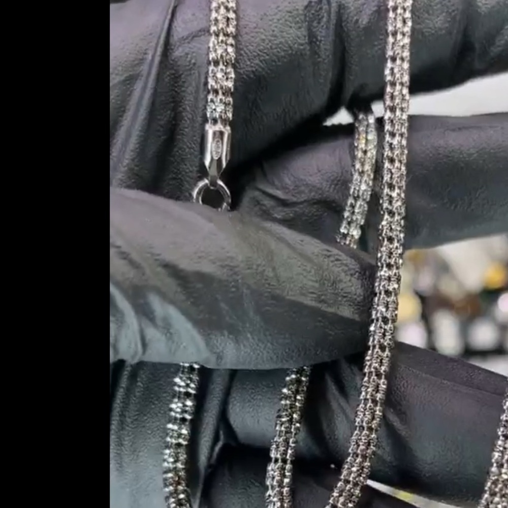 Italian diamond-cut ice barrel chains, 22 inch 3mm brand new with box